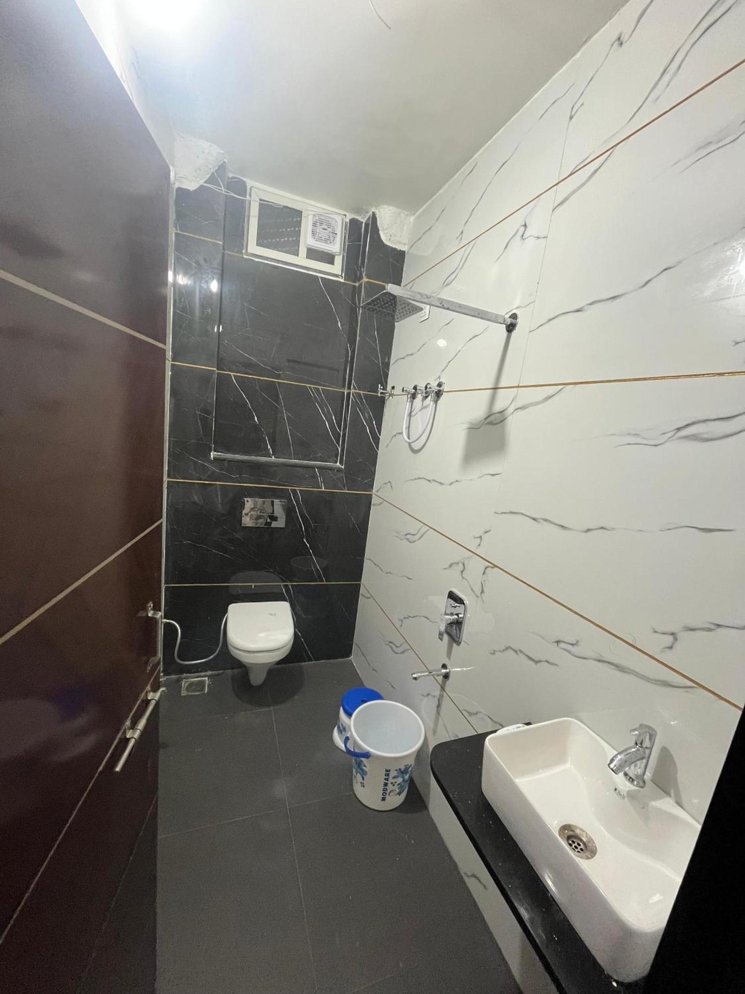 Yashomati Hotel Maheshwar 外观 照片